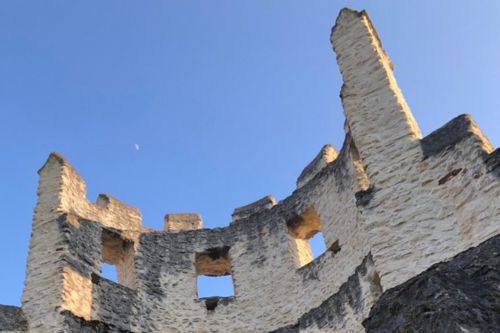 Ruine-bei-nierstein